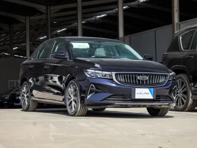 2025 جيلي امجراند