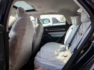 2025 جيلي امجراند