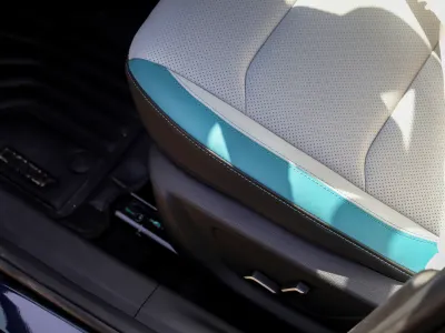 2025 جيلي امجراند