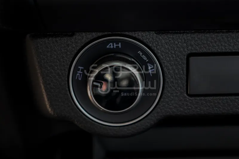 2025 ايسوزو دي ماكس غمارتين