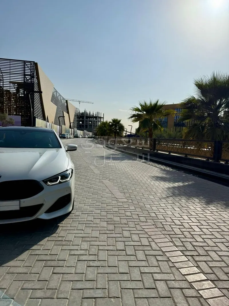 2024 بي ام دبليو الفئة الثامنة 840