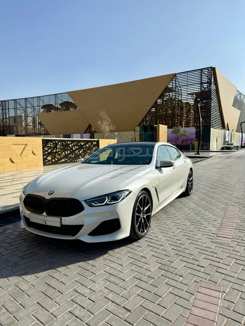 2024 بي ام دبليو الفئة الثامنة 840