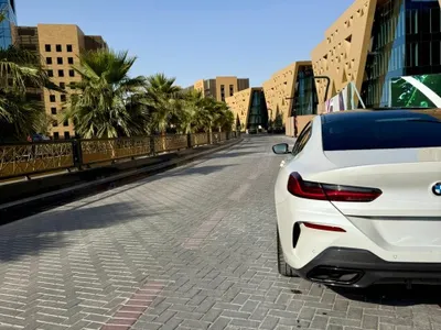 2024 بي ام دبليو الفئة الثامنة 840