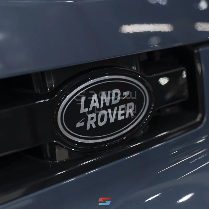 2026 لاند روفر ديفيندر 110