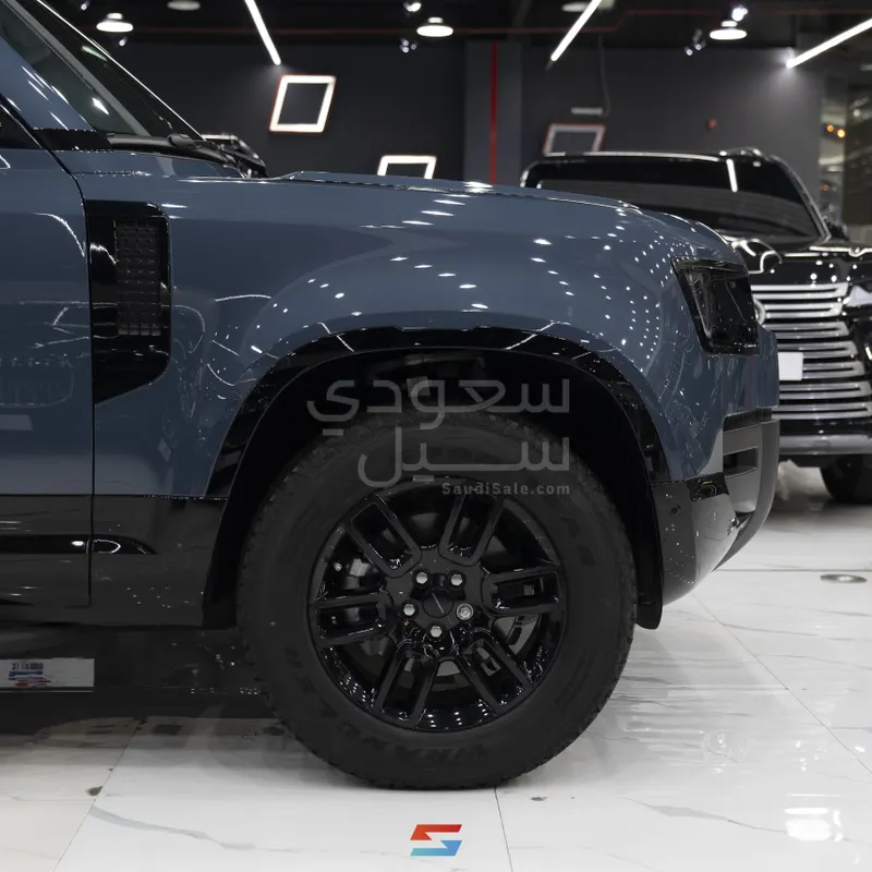 2026 لاند روفر ديفيندر اس اي