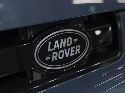 2026 لاند روفر ديفيندر اكس داينمك