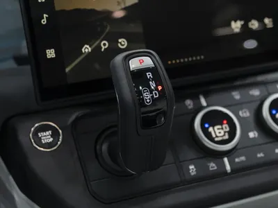 2026 لاند روفر ديفيندر اكس داينمك