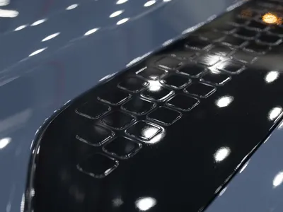 2026 لاند روفر ديفيندر اكس داينمك