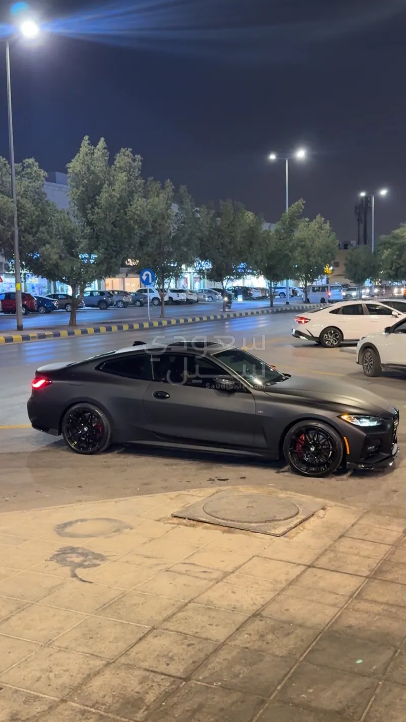 2021 بي ام دبليو الفئة الرابعة 430 أي