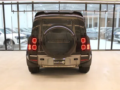 2025 لاند روفر ديفيندر 110