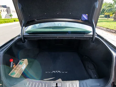 2011 كاديلاك دي تي اس بلاتينيوم