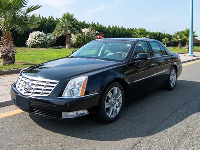 2011 كاديلاك دي تي اس بلاتينيوم