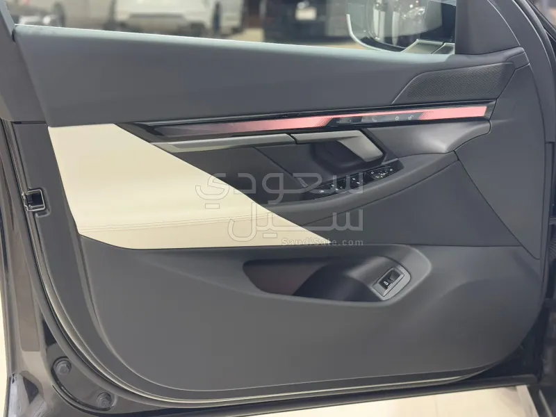 2026 بي ام دبليو الفئة الخامسة 520 أي