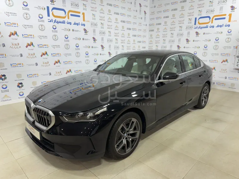 2026 بي ام دبليو الفئة الخامسة 520 أي