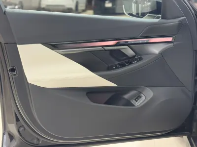 2026 بي ام دبليو الفئة الخامسة 520 أي