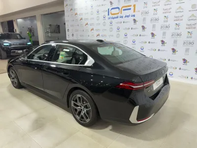 2026 بي ام دبليو الفئة الخامسة 520 أي