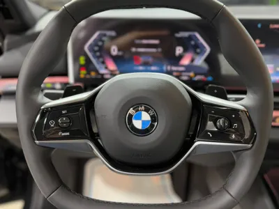 2026 بي ام دبليو الفئة الخامسة 520 أي