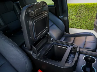 2022 شفروليه تاهو ار اس تي