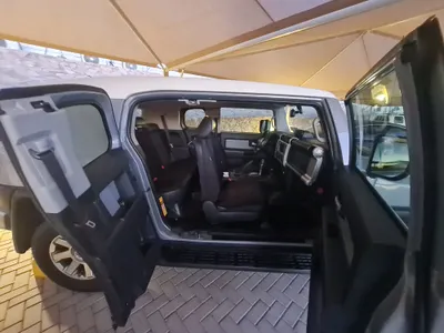 2017 تويوتا اف جي كروزر 2