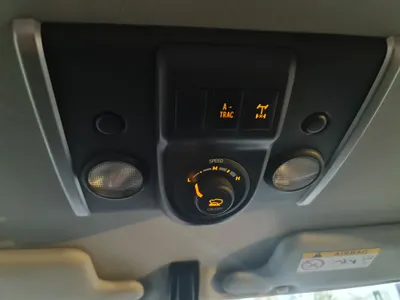 2017 تويوتا اف جي كروزر 2