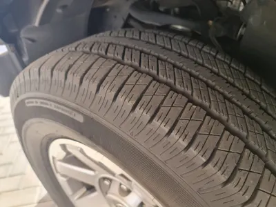 2017 تويوتا اف جي كروزر 2