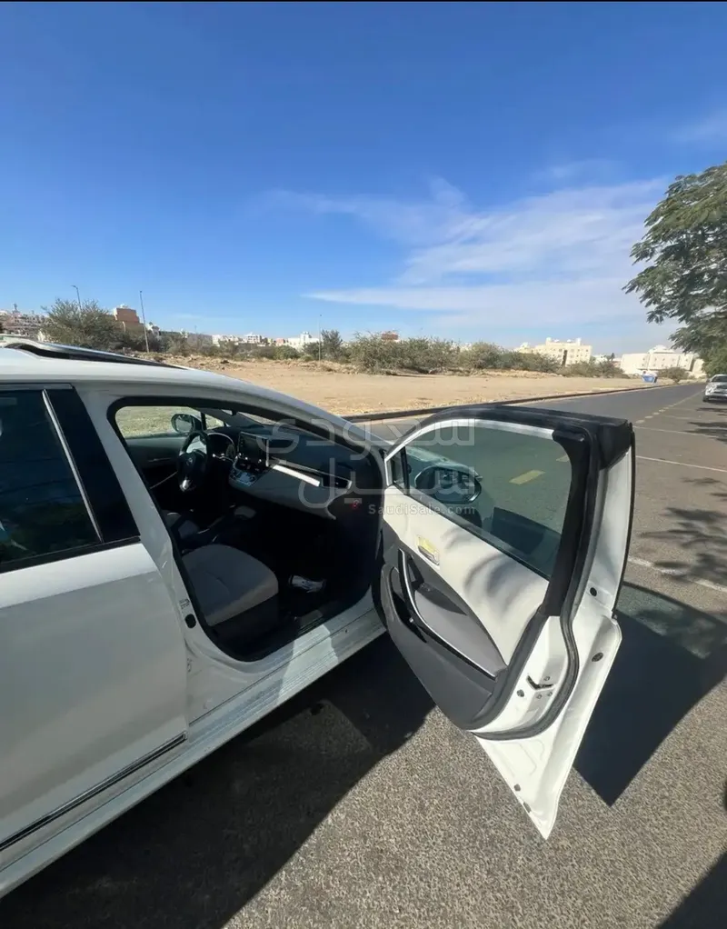 2020 تويوتا كورولا