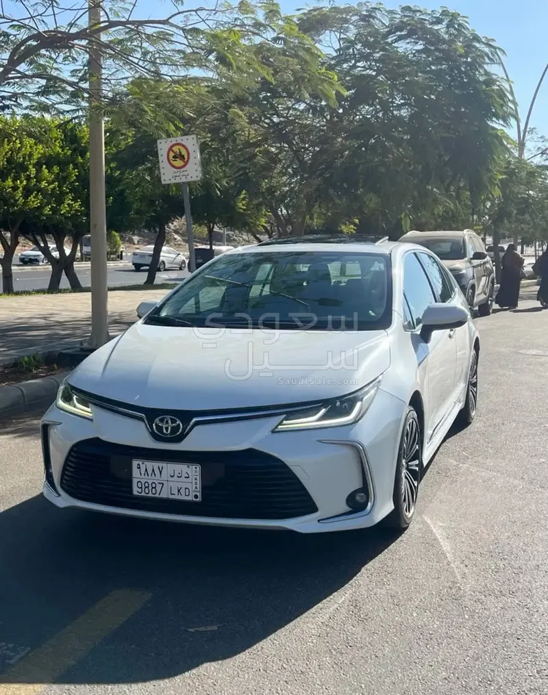 2020 تويوتا كورولا