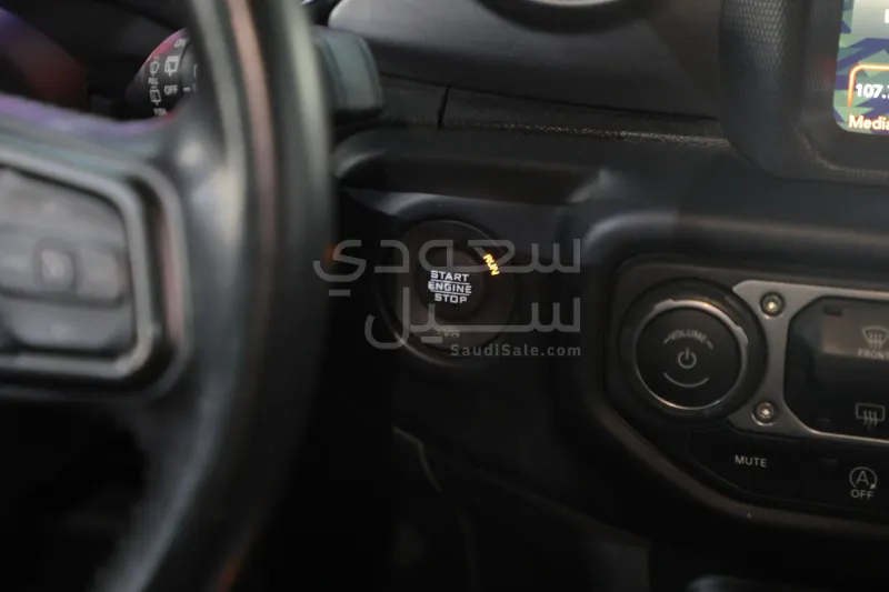 2021 جييب رانجلر سبورت