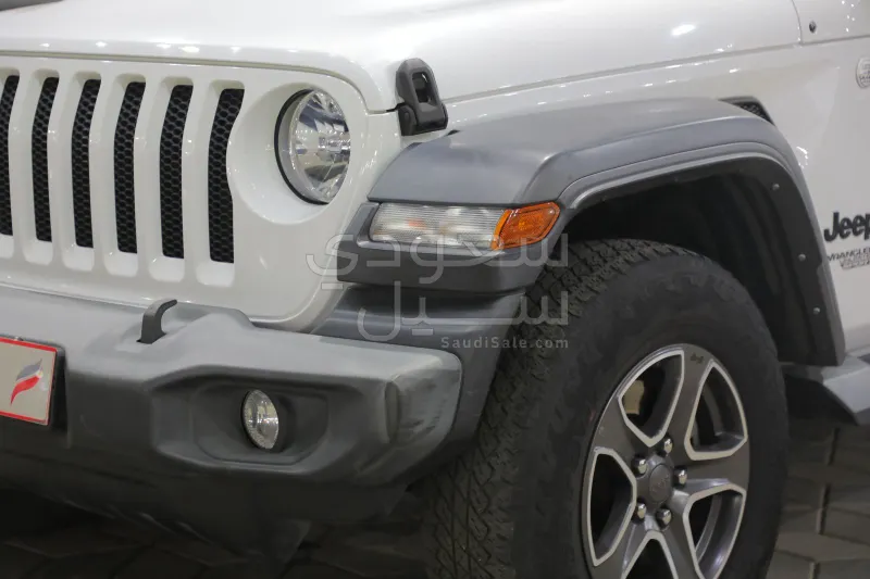 2021 جييب رانجلر سبورت