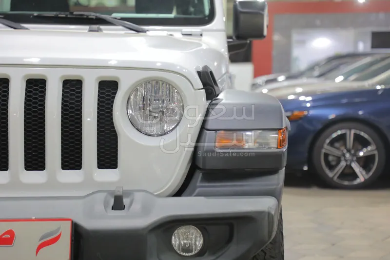 2021 جييب رانجلر سبورت