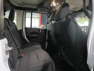 2021 جييب رانجلر سبورت