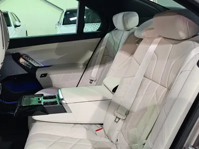 2026 بي ام دبليو الفئة السابعة 735أي