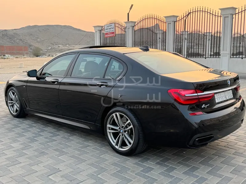 2016 بي ام دبليو الفئة السابعة 740 إل أي