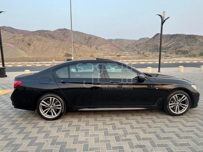 2016 بي ام دبليو الفئة السابعة 740 إل أي