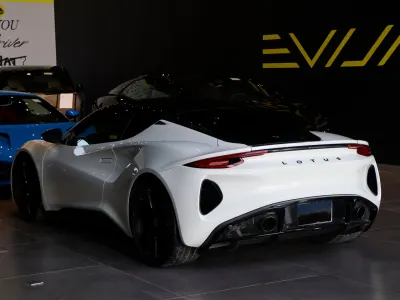 2024 لوتس اميرا فرست ادشن