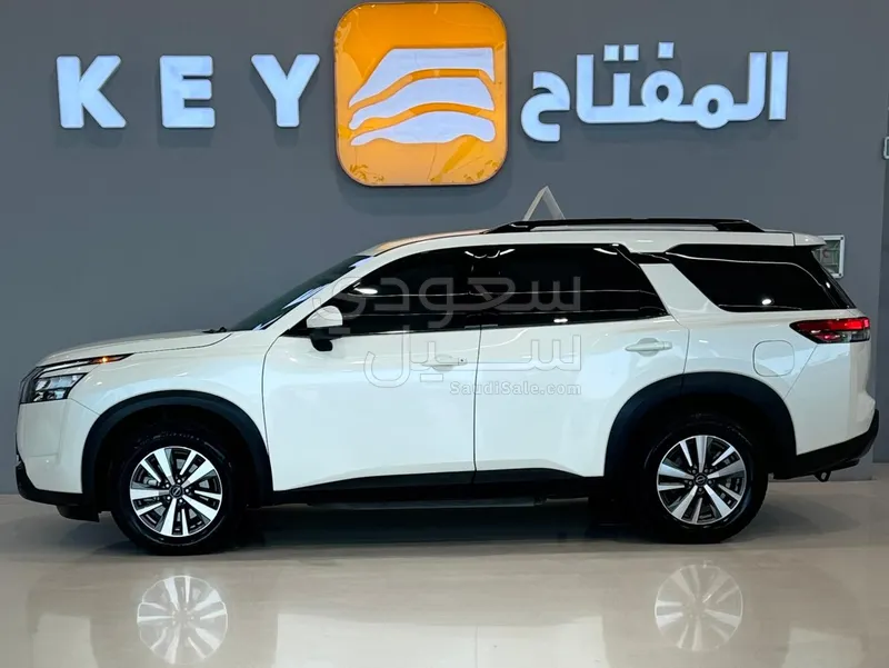 2023 نيسان باثفايندر اس ال