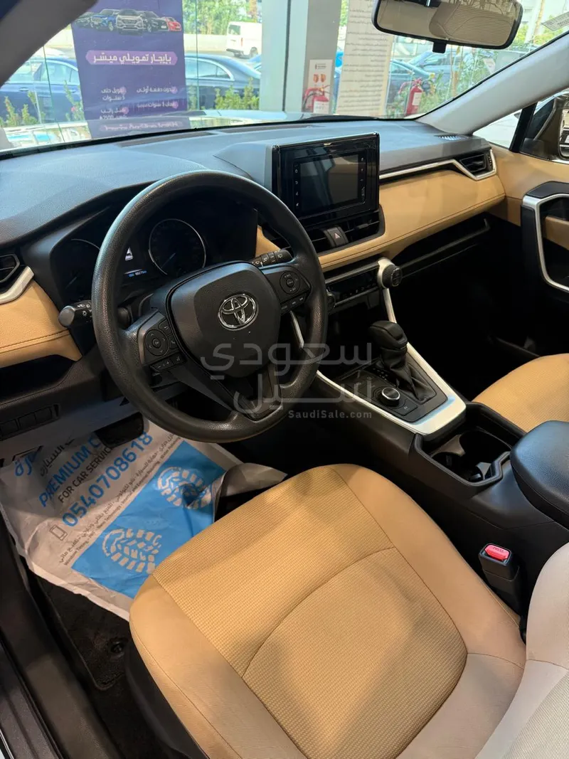 2021 تويوتا راف 4