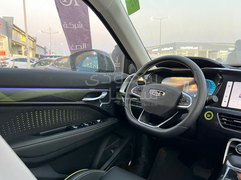 2024 جيلي توجيلا