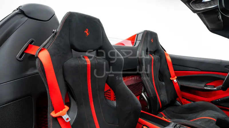 2022 فيراري اف 8 سبايدر