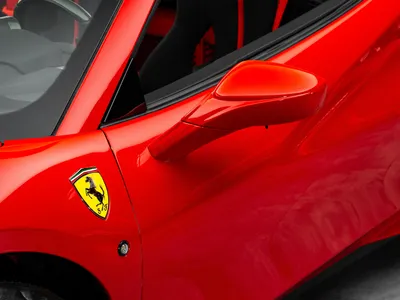 2022 فيراري اف 8 سبايدر