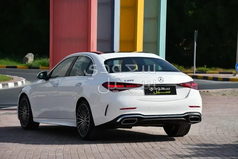 2024 مرسيدس - بنز سي 200