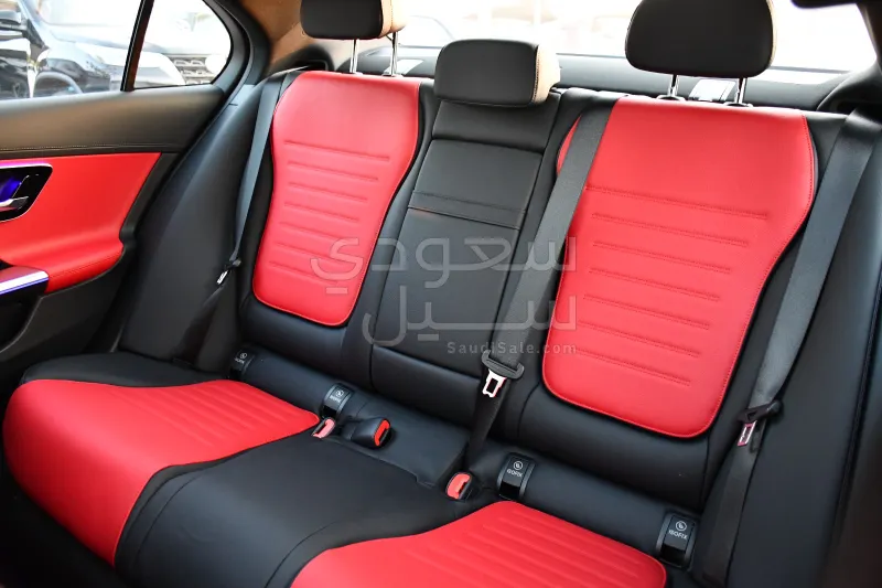 2024 مرسيدس - بنز سي 200