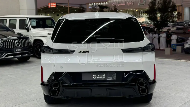 2023 بي ام دبليو اكس ام