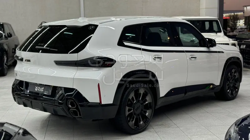 2023 بي ام دبليو اكس ام