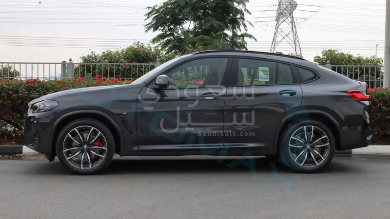 2025 بي ام دبليو الفئة اكس 4 ام كت