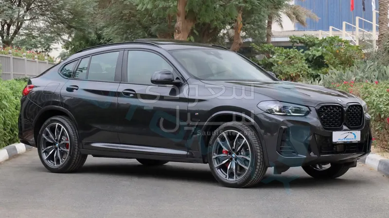 2025 بي ام دبليو الفئة اكس 4 ام كت