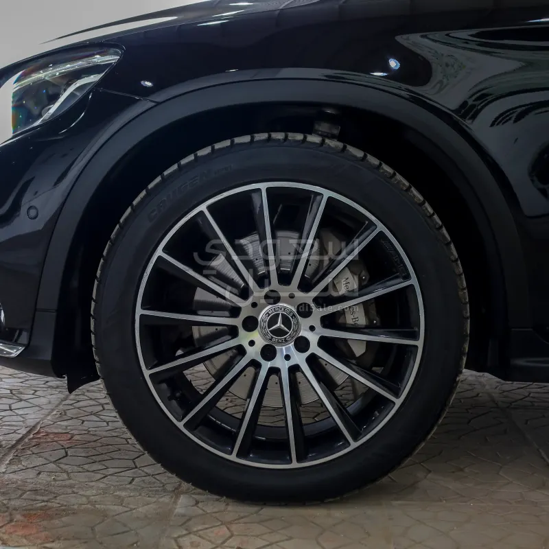 2019 مرسيدس - بنز جي إل سي 300