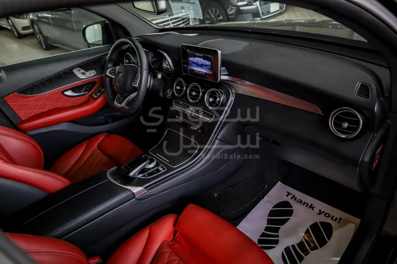 2019 مرسيدس - بنز جي إل سي 300