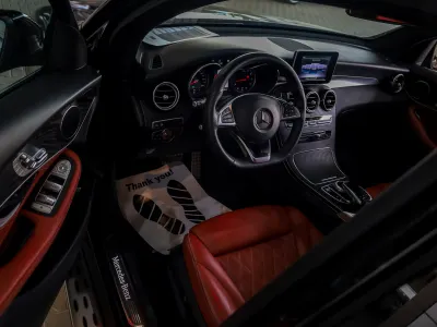 2019 مرسيدس - بنز جي إل سي 300