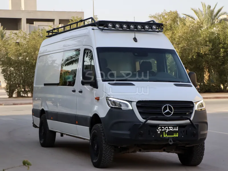 2022 مرسيدس - بنز سبرنتر